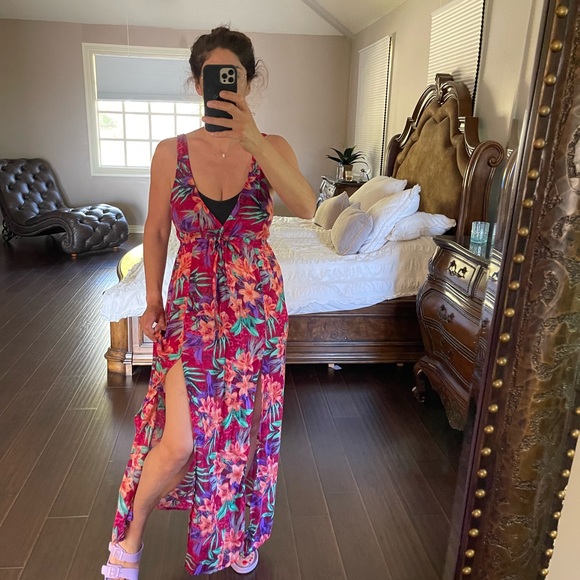 Tropical Summer Dress - Picture 4 of 8